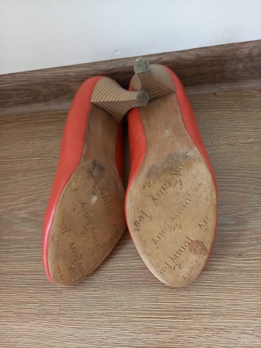 R. 40 czerwone damskie buty na obcasie
Stan widoczny n