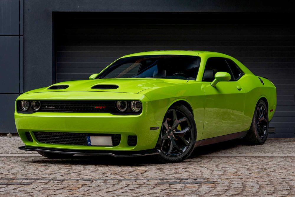 Wynajem DODGE CHALLENGER Wypożyczalnia aut sportowych Zielona Góra