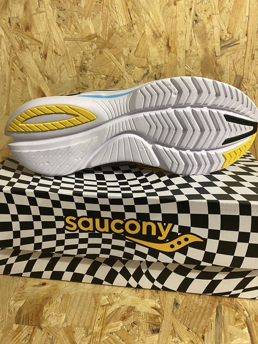 Бігові кросівки Saucony