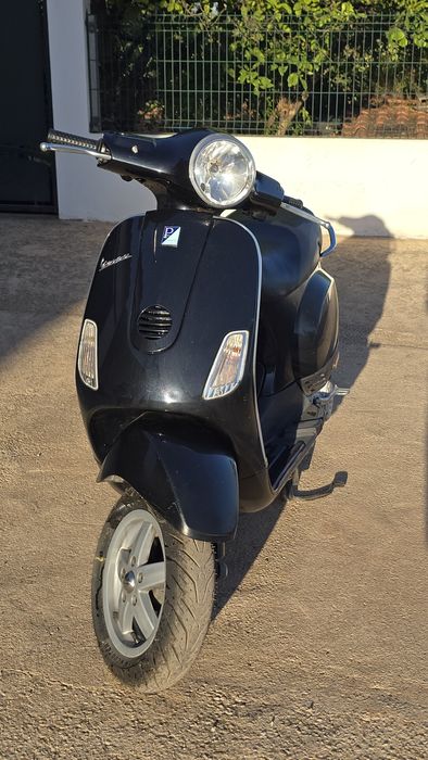 Vespa Lxv Vespa Lx 50 2t 2008 Vespa Lx50-4T 2008 Silves •