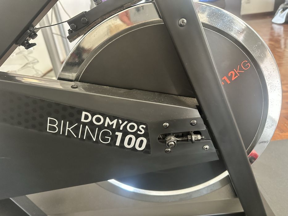 Domyos Biking 100 – Bicicleta de Spinning