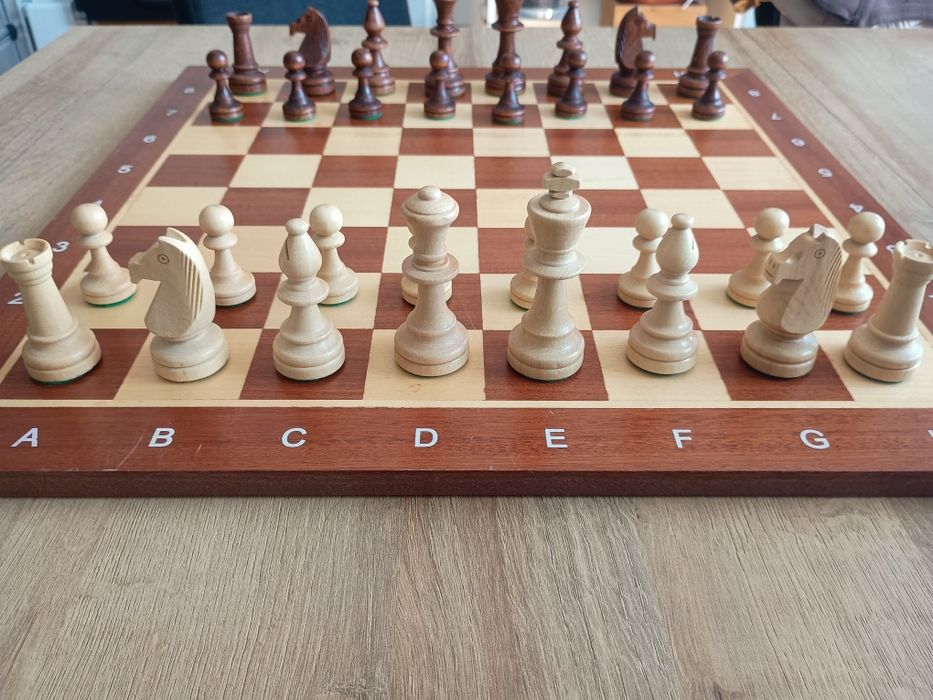 Zestaw szachowy turniejowy