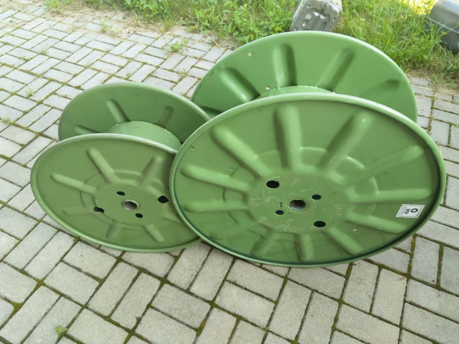 Szpule stalowe - fi 750 i 760