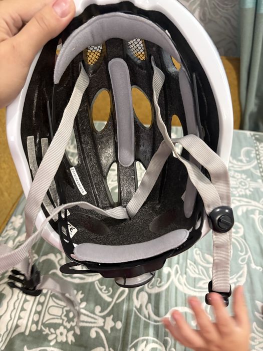 Дорослий шолом для велосипеду 54-58 см