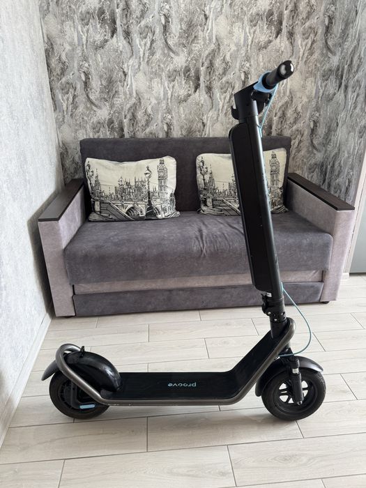 Самокат Proove Urban Plus Electic Scooter
