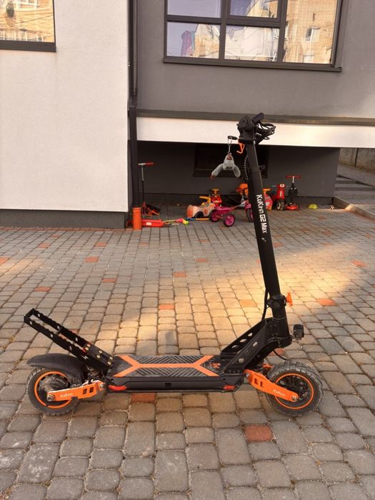 Продам  електросамокат