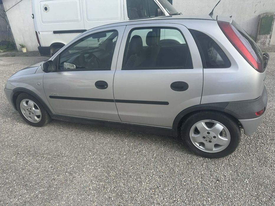 Opel corsa c 1.2 gasolina
