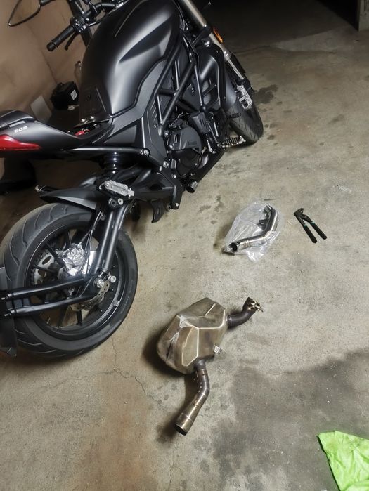 Benelli 502c 2023 10500 kms
