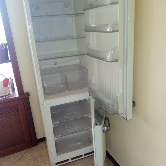 Продам холодильник "Ardo"