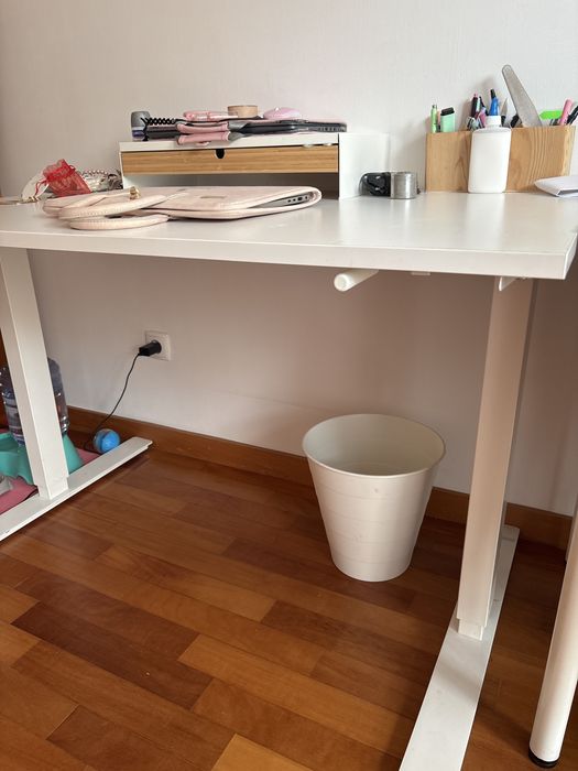 Secretária ergonómica