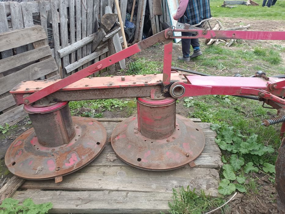 Продам косарку в робочому стані