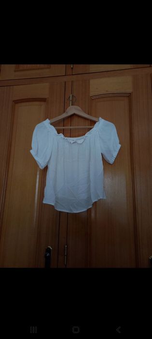 t-shirt branca da bershka