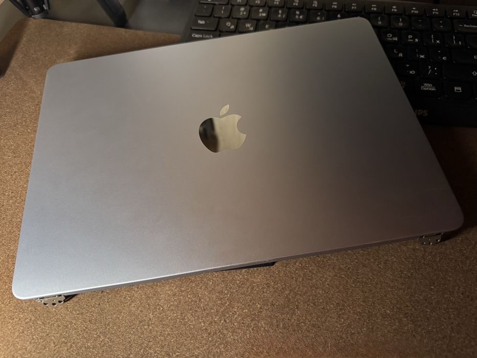 Дисплей для MacBook Air 13" (M4/M5, 2025),колір Silver Original OEM