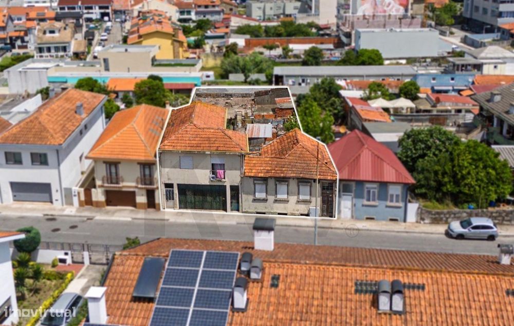 Oportunidade de Investimento com Terreno e Potencial de Reabilitação |