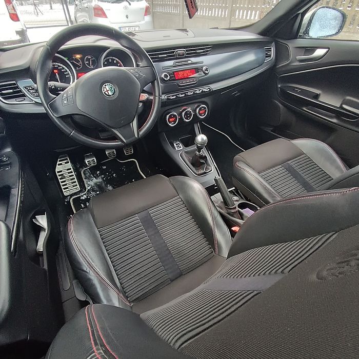 Alfa Romeo Giulietta 1.4 T 120 KM# SKÓRA # Czarna podsuwitka #