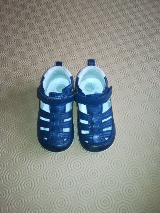 Botinhas e Sandálias Chicco 20