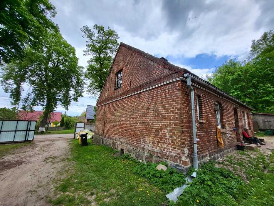 Połowa domu na sprzedaż lub wynajm w miejscowości Ostroróg gmina Czapl