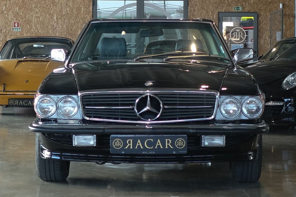 Mercedes-Benz R107 (1971-1989)