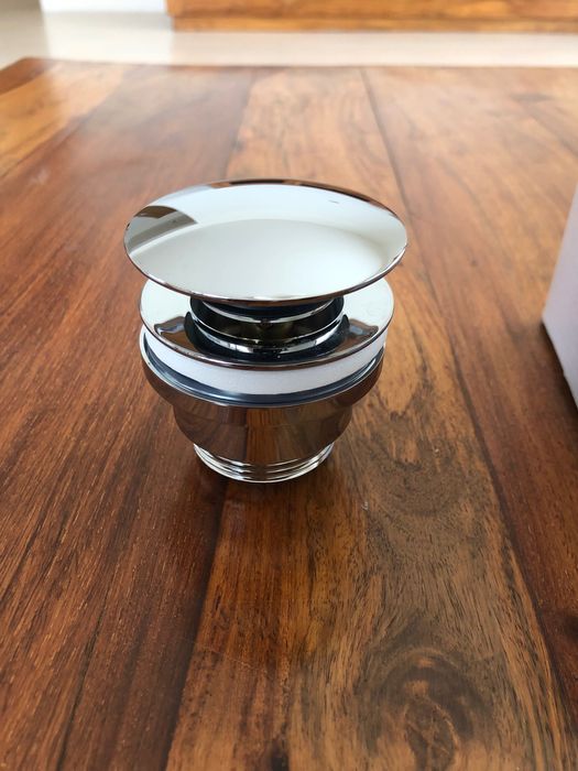 Rea Syfon Umywalkowy z Korkiem Klik-Klak Chrom Rea