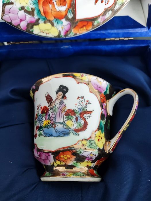 Conjunto de chávena e pires pintura chinesa