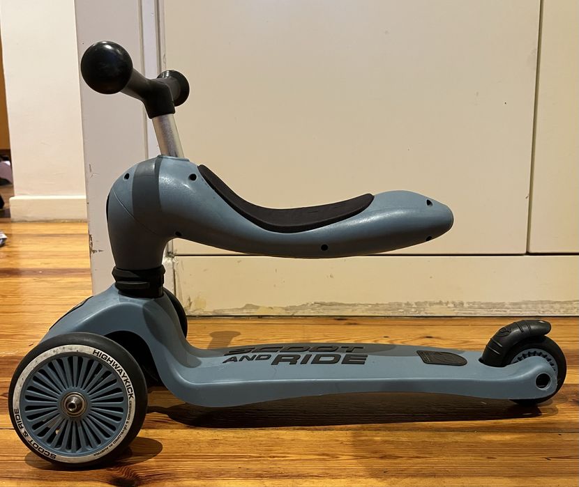 Scoot and ride - trotinete e triciclo