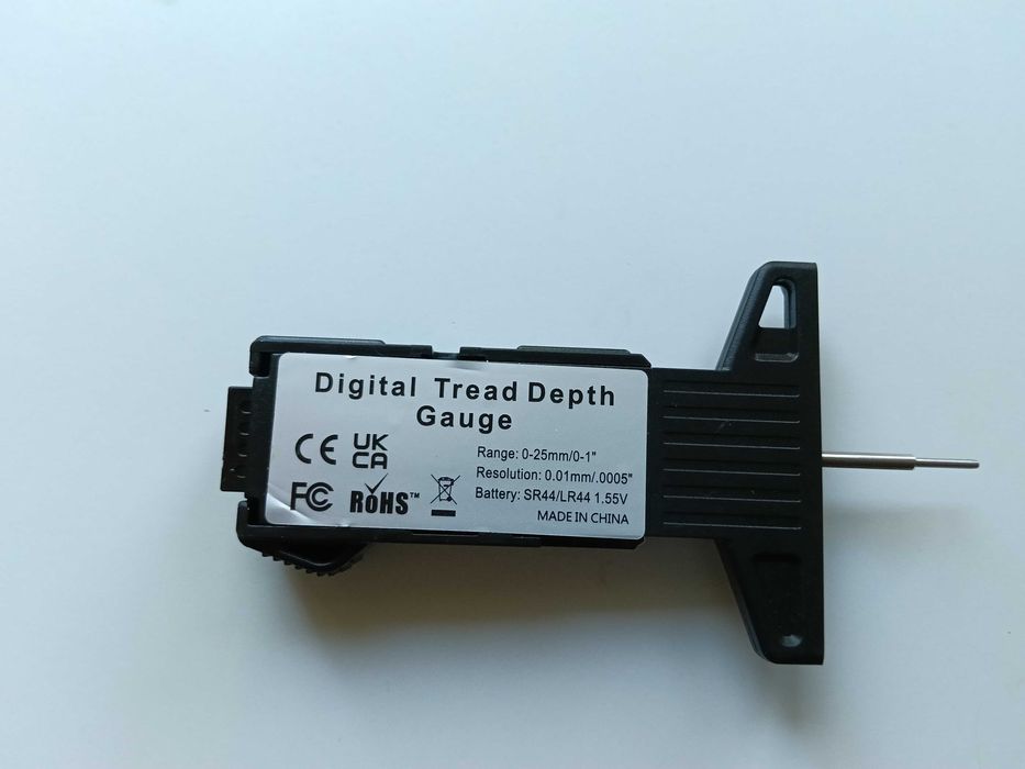 Cyfrowy miernik głębokości bieżnika opon LCD 0-25 mm