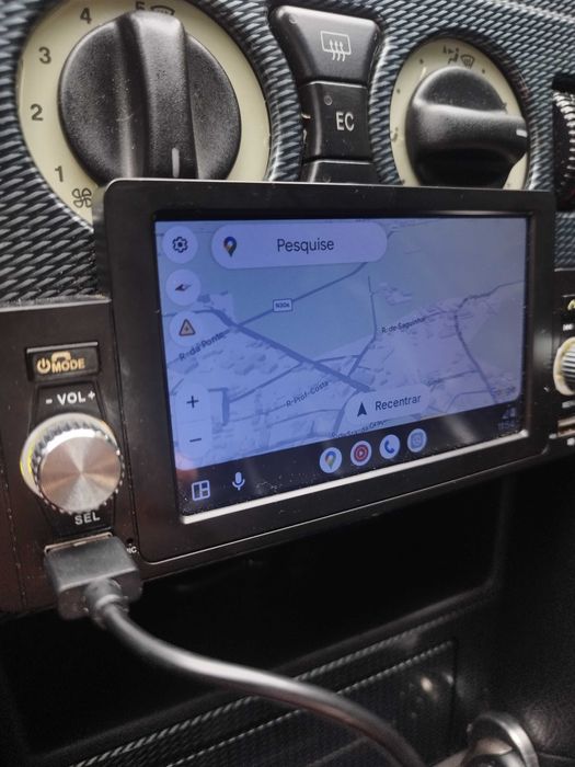 Auto rádio em bom estado