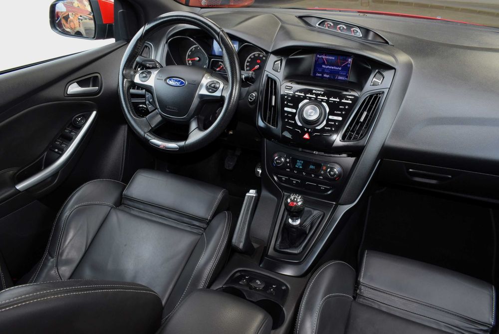 Ford Focus SW 2.0 EcoBoost ST 250cv ST-3 # 2013/07