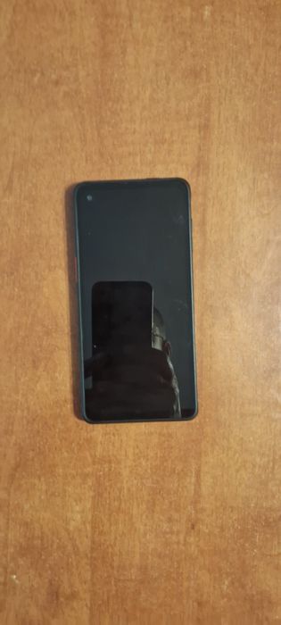 Продам  смартфон.