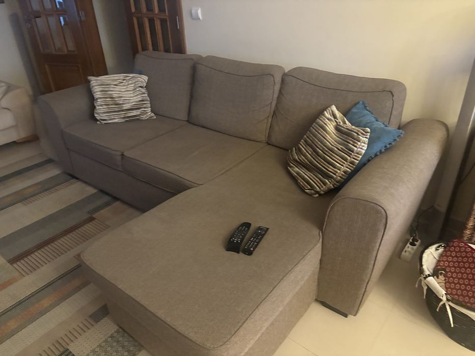 Sofa com chaise long