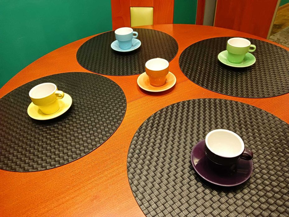 5 filiżanek do espresso + stojak "TOP DESIGN"