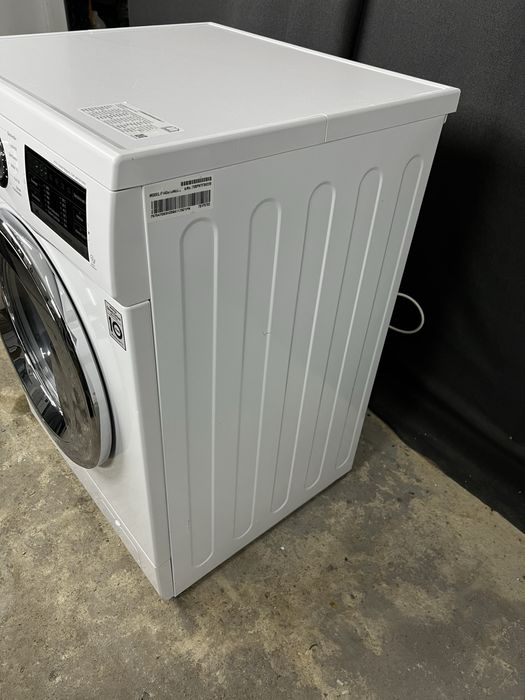 Прально - сушильна машина Lg 8/5 Direct drive