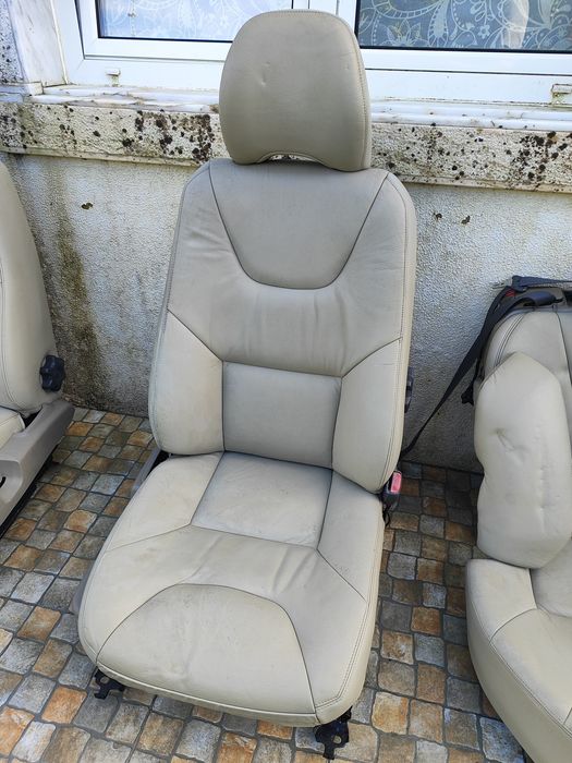 Bancos Volvo V70 p2