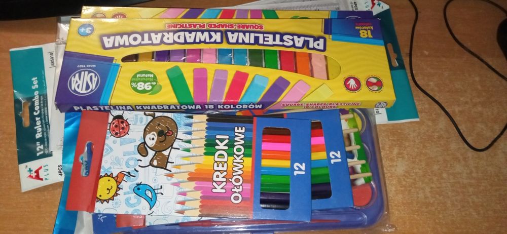 Подарочный канцелярский чертежный набор