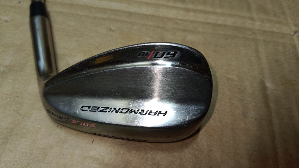 Wilson Harmonized kij golfowy 60 Degree Lob Wedge Sole Grind