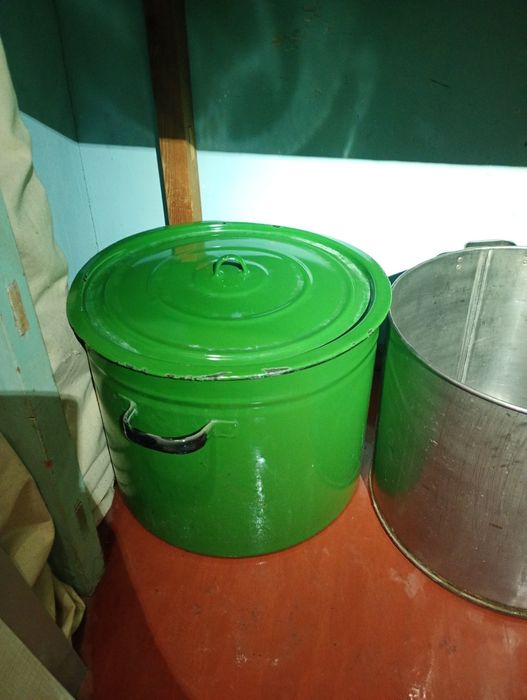 Выворки, кастрюли, таз, миска, нержавейка и эмалированная, СССР