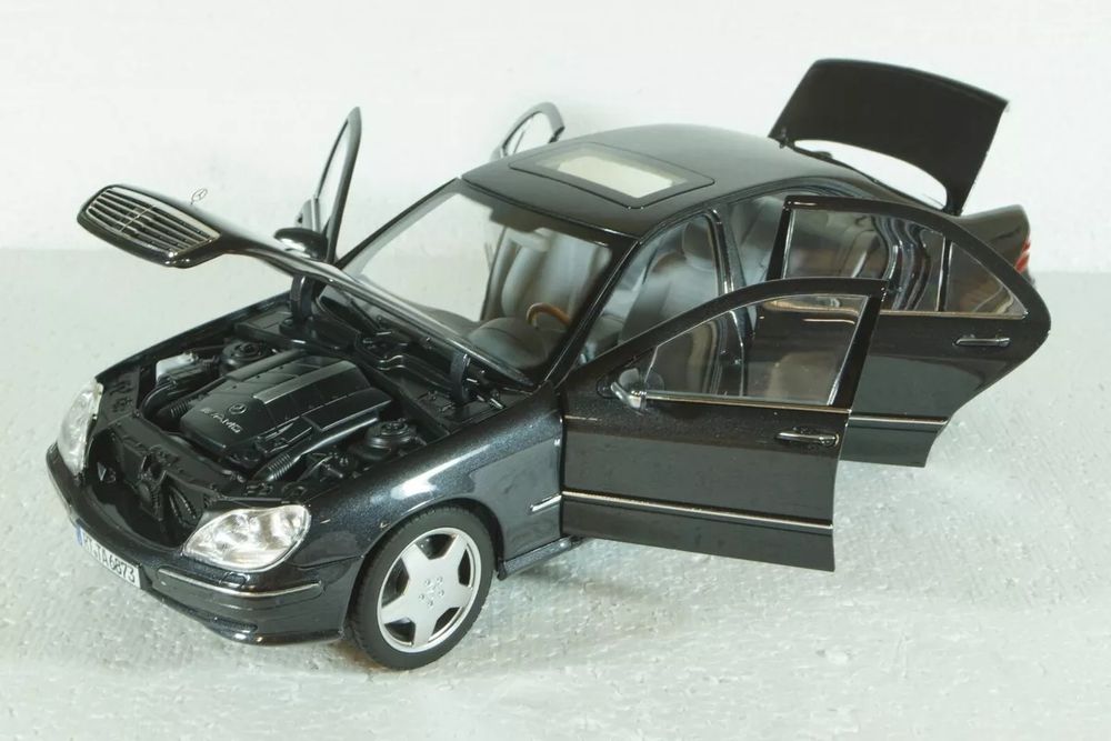 Norev 1:18 Mercedes-Benz AMG S 55 V220 99/02