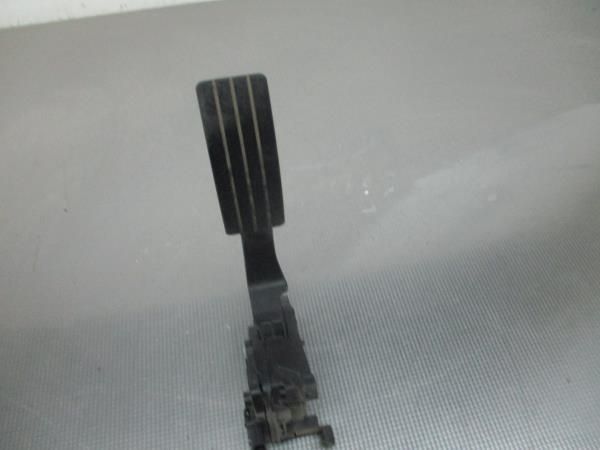 Pedal do acelerador RENAULT Clio IV (BH_)