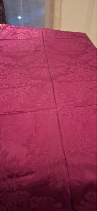 Colcha cetim vermelha
