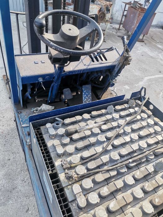 Електро погрузчик