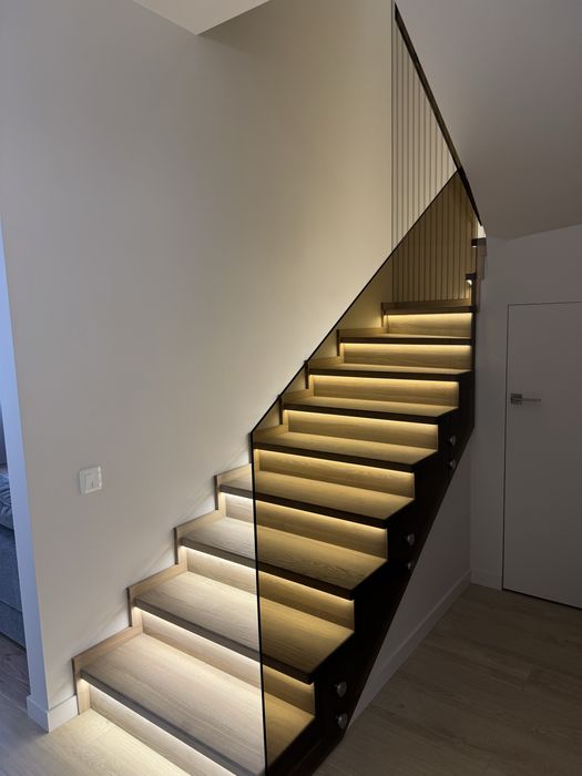 Виготовлення та монтаж сходів,изготовление лестниц в дом,под ключ