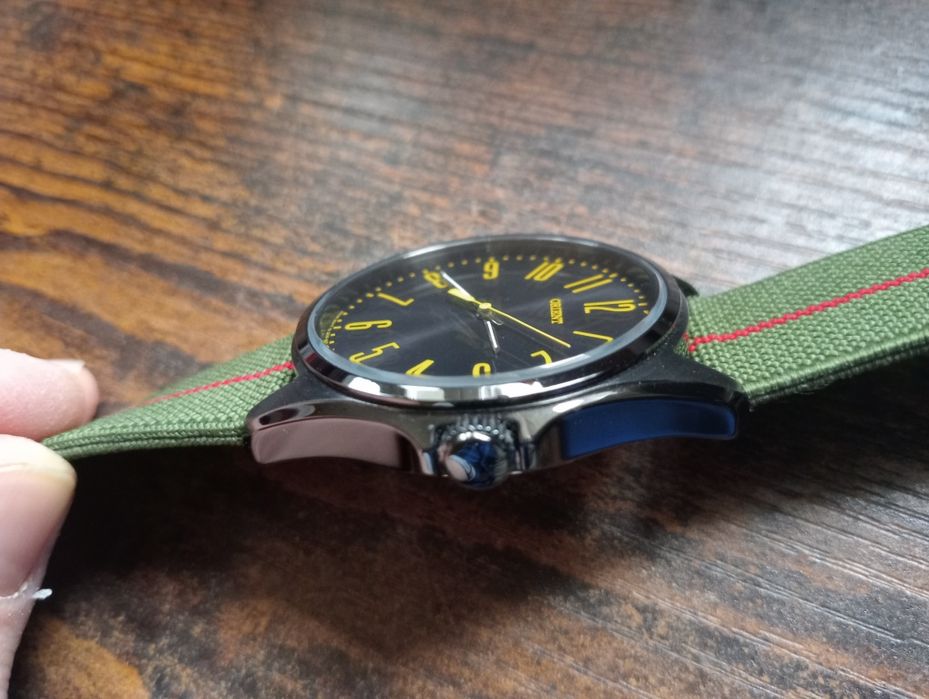 Zegarek Orient kwarcowy