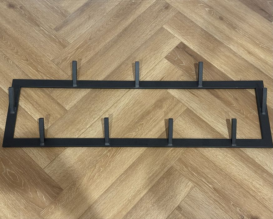 Wieszak scienny metalowy