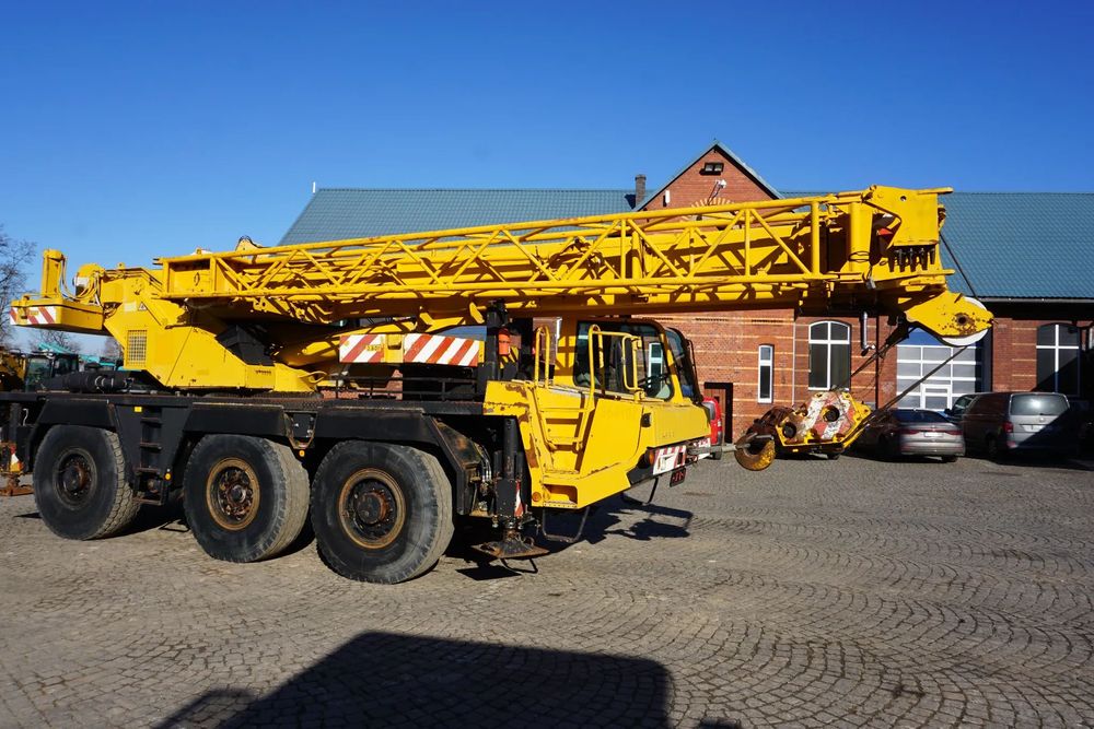 Faun RTF 40-3  Dźwig 40t, Zasięg 42m, z Niemiec