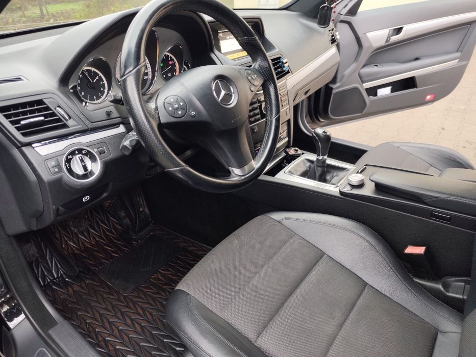 Mercedes- Benz klasa E Mercedes -Benz E 200 CGI turbo coupe