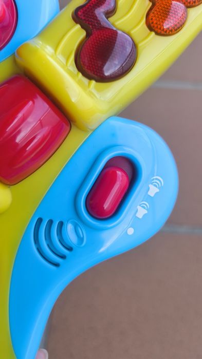 Guitarra PlayGo Tiny Musicians