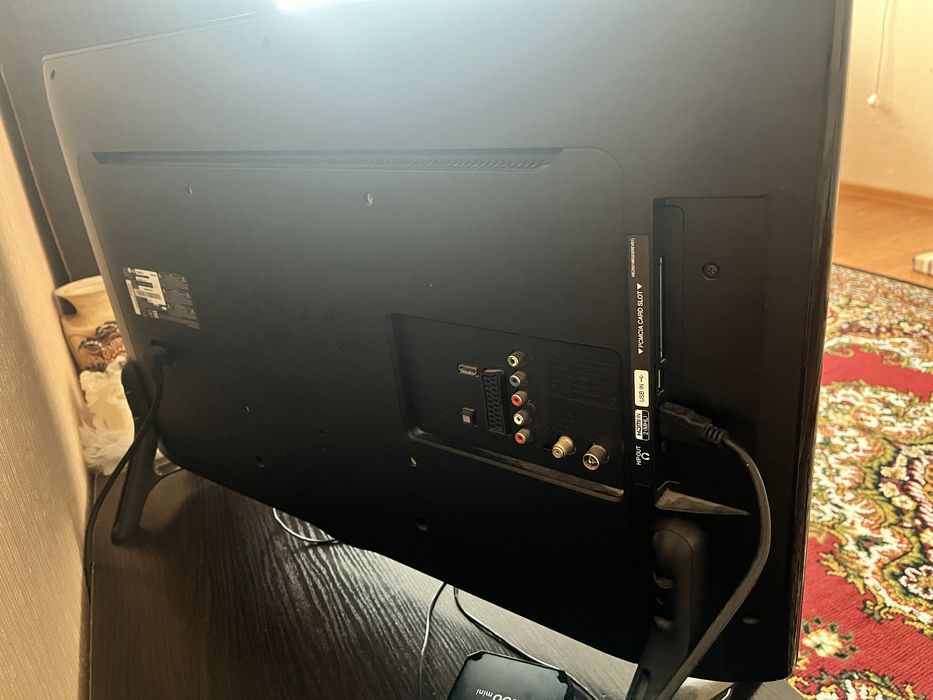 Телевізор зі смарт приставкою