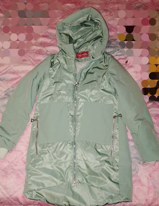 Продам куртку женскую бу(120грн)
