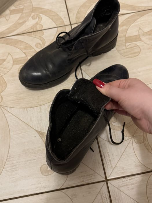 Шкіряні чобітки на весну 37 розмір