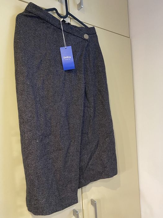 Spódnica kopertowa z brokatem nowa z metka roz.36